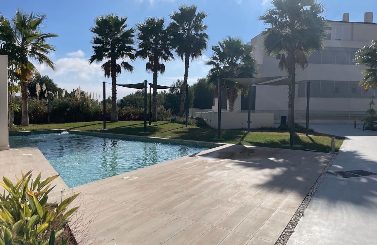 Ático de 3 habitaciones en Finestrat en venta con piscina garaje - 550.000 € (Ref: 9800965)