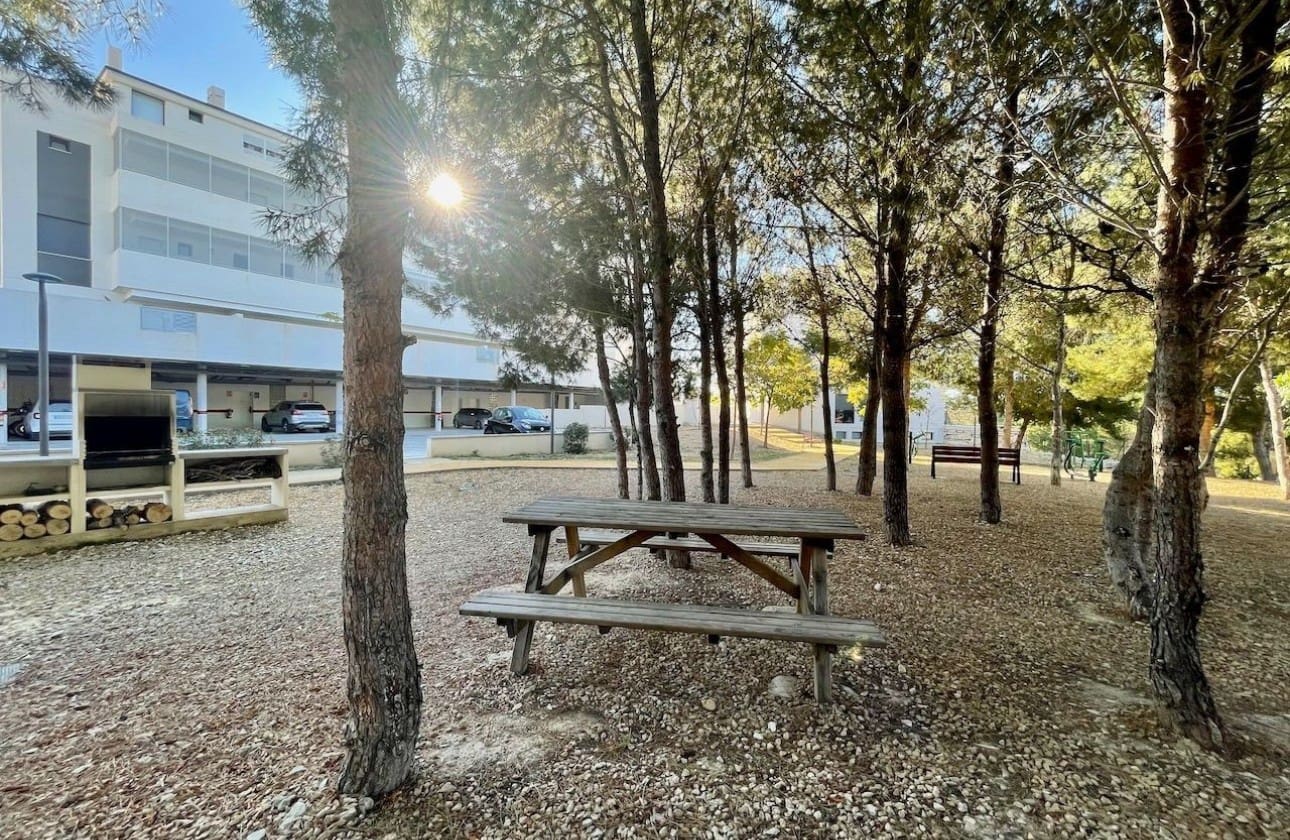 Ático de 3 habitaciones en Finestrat en venta con piscina garaje - 550.000 € (Ref: 9800965)