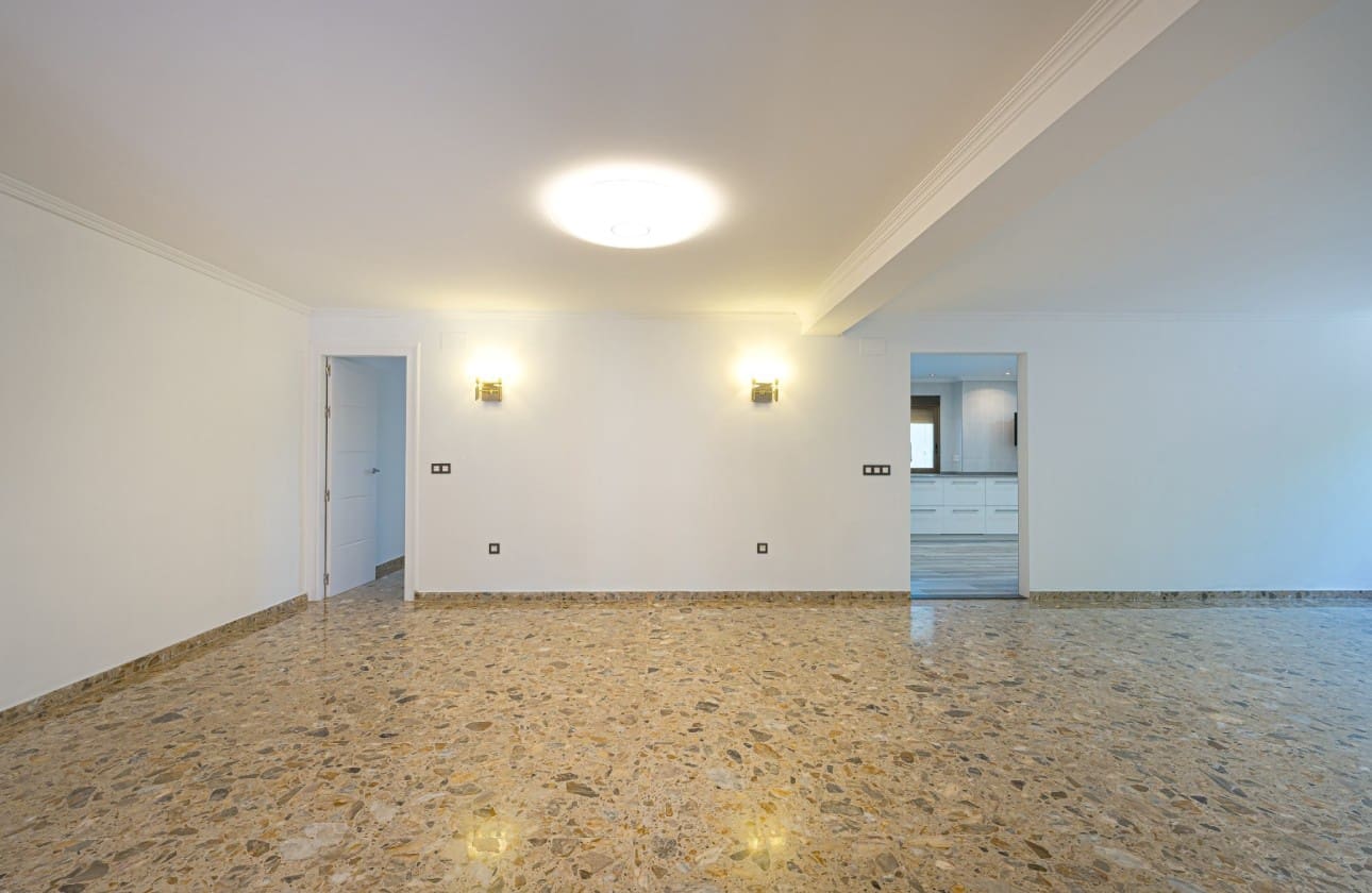 7 soveværelse Finca/Landehus til salg i Alfaz del Pi / L'Alfas del Pi med swimmingpool garage - € 1.049.900 (Ref: 9821841)
