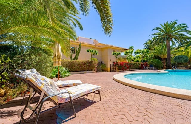 7 soveværelse Finca/Landehus til salg i Pueblo - Urbanizaciones, Alfaz del Pi / L'Alfàs del Pi med swimmingpool garage - € 1.049.900 (Ref: 9821841)