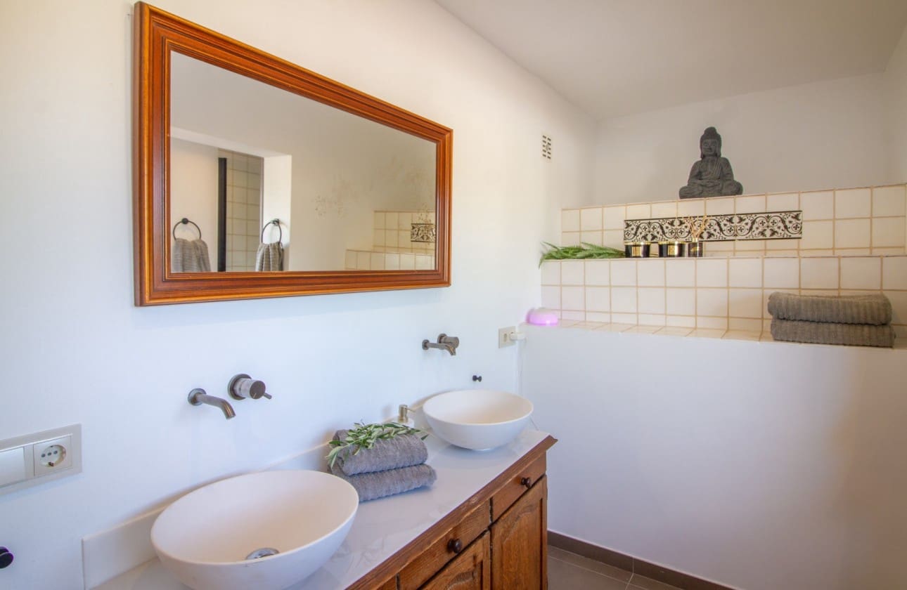 5 soveværelse Finca/Landehus til salg i Alfaz del Pi / L'Alfas del Pi med swimmingpool garage - € 995.000 (Ref: 9824527)