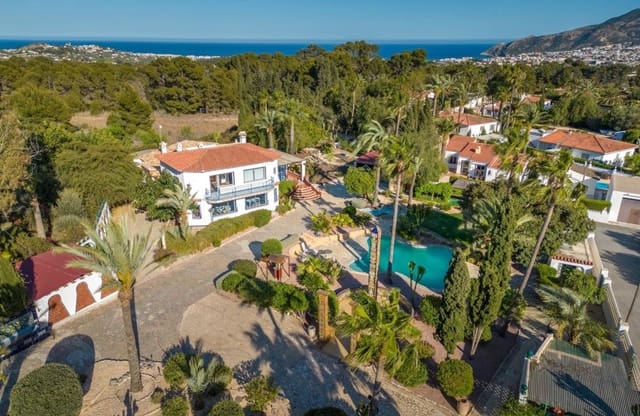 5 soveværelse Finca/Landehus til salg i Escandinavia - Cautivador, Alfaz del Pi / L'Alfàs del Pi med swimmingpool garage - € 995.000 (Ref: 9824527)