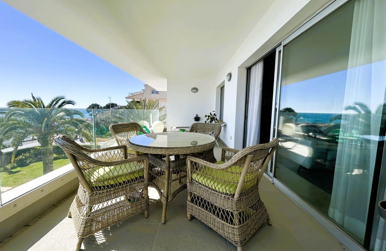 3 bedroom Apartment for sale in Altea with pool garage - € 850,000 (Ref: 9838786)