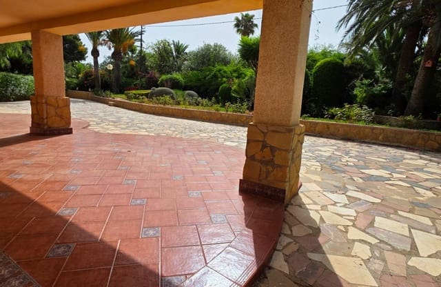 7 chambre Finca/Maison de Campagne à vendre à Pueblo - Urbanizaciones, Alfaz del Pi / L'Alfàs del Pi avec piscine garage - 1 049 900 € (Ref: 9964559)