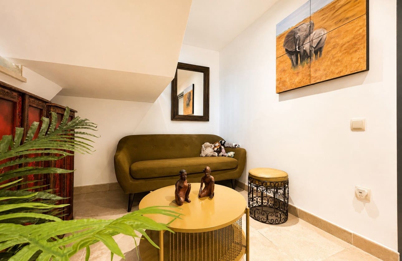 3 soverom Villa til salgs i Altea la Vella med svømmebasseng garasje - € 585 000 (Ref: 9999479)