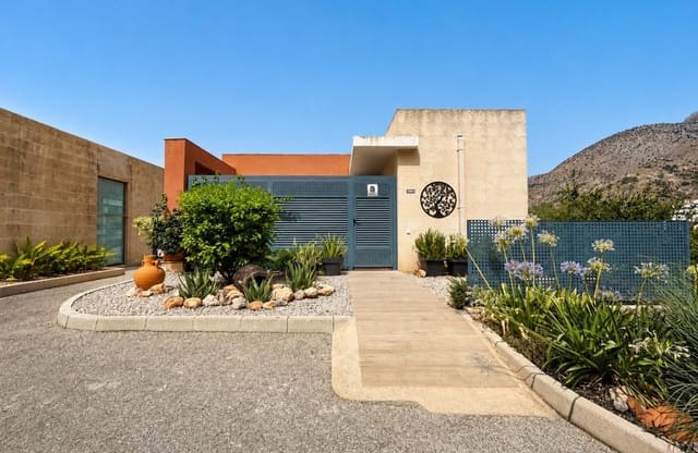3 soverom Villa til salgs i Altea la Vella, Altea med svømmebasseng garasje - € 585 000 (Ref: 9999479)