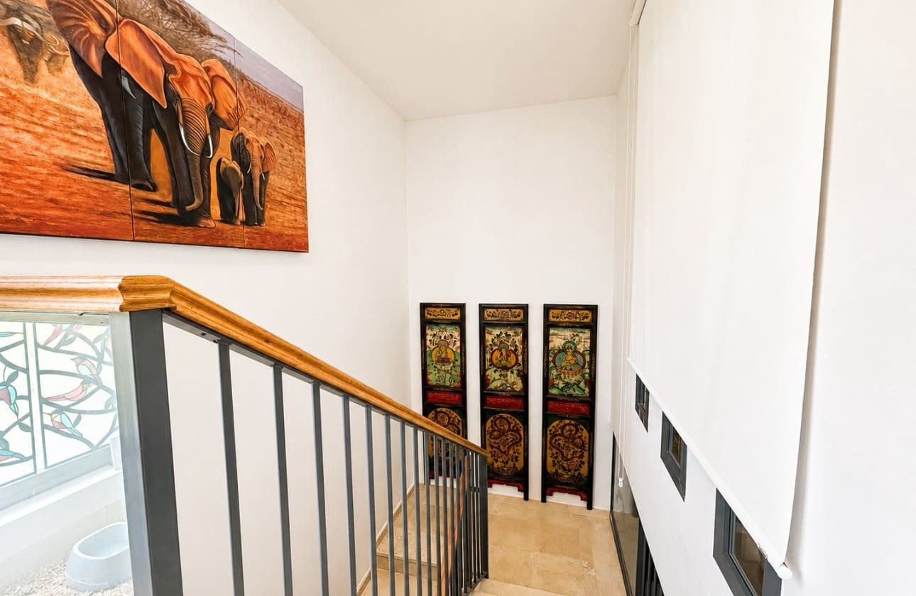 3 soverom Villa til salgs i Altea la Vella med svømmebasseng garasje - € 585 000 (Ref: 9999479)