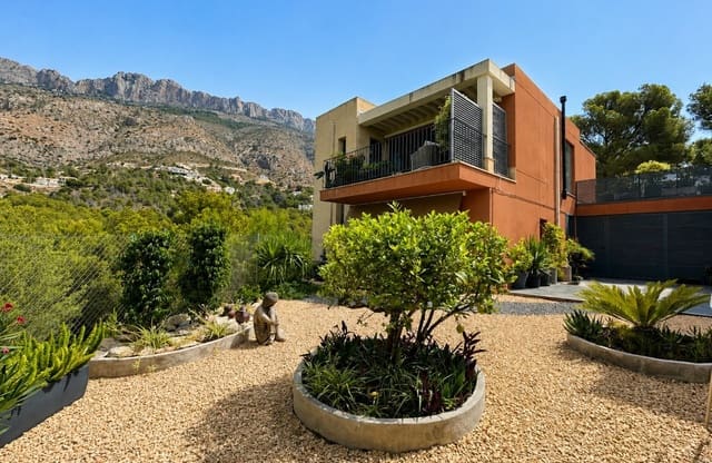 3 soverom Villa til salgs i Altea la Vella, Altea med svømmebasseng garasje - € 585 000 (Ref: 9999479)