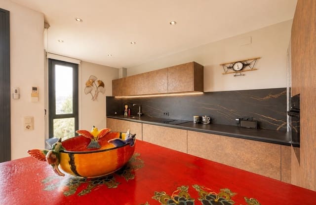 3 soverom Villa til salgs i Altea la Vella, Altea med svømmebasseng garasje - € 585 000 (Ref: 9999479)