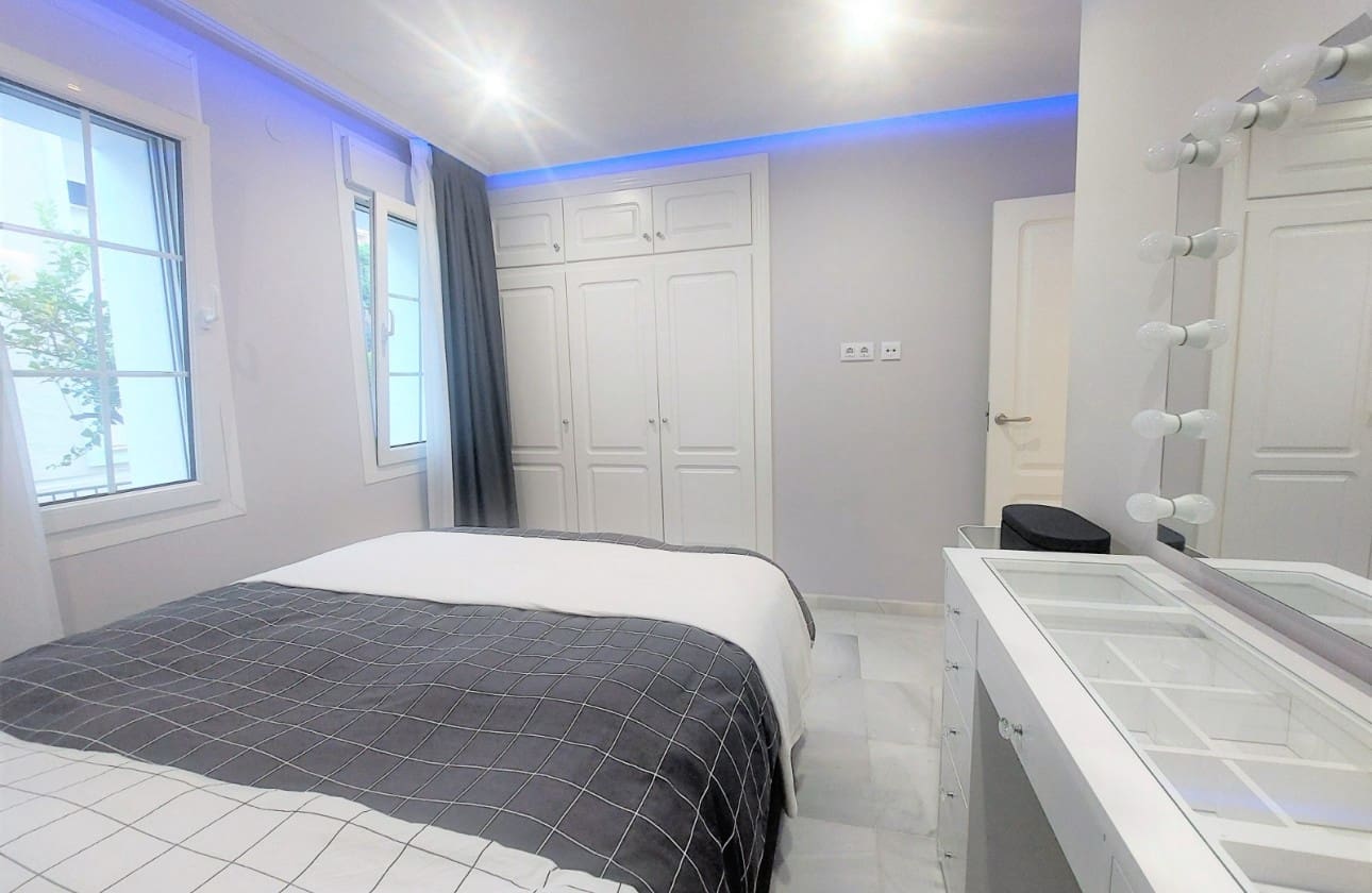 Apartamento de 3 habitaciones en Altea en venta con piscina garaje - 690.000 € (Ref: 9999480)