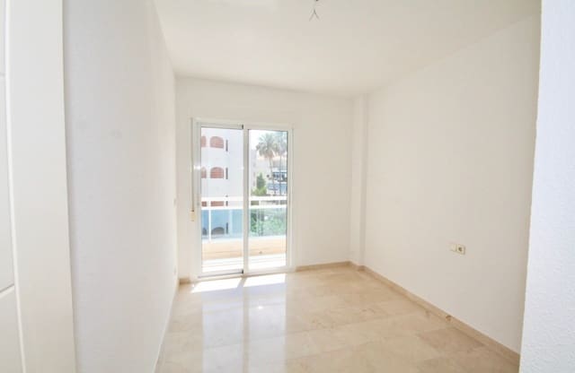Apartamento de 2 habitaciones en Albir, Alfaz del Pi / L'Alfàs del Pi en venta con piscina garaje - 365.000 € (Ref: 9999481)