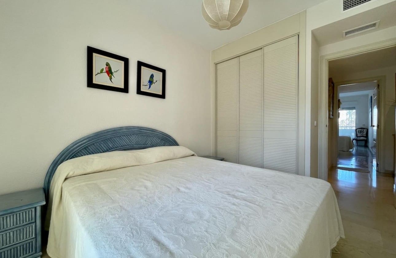 Apartamento de 2 habitaciones en Albir en venta con piscina garaje - 365.000 € (Ref: 9999481)