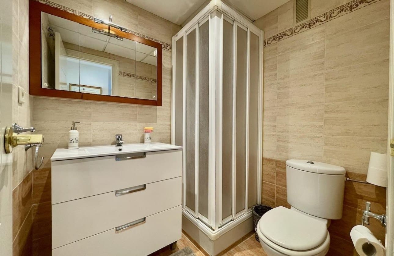 Apartamento de 2 habitaciones en Albir en venta con piscina garaje - 365.000 € (Ref: 9999481)