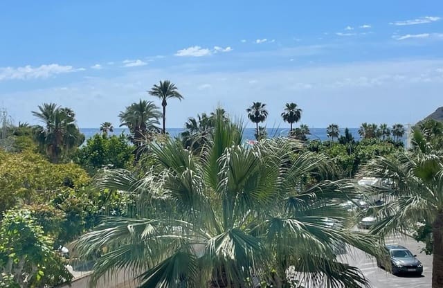 Apartamento de 2 habitaciones en Albir, Alfaz del Pi / L'Alfàs del Pi en venta con piscina garaje - 365.000 € (Ref: 9999481)
