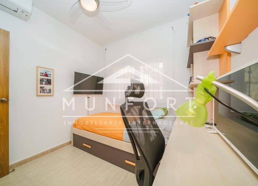 4 chambre Villa/Maison Mitoyenne à vendre à Torre de la Horadada - 339 000 € (Ref: 10004354)