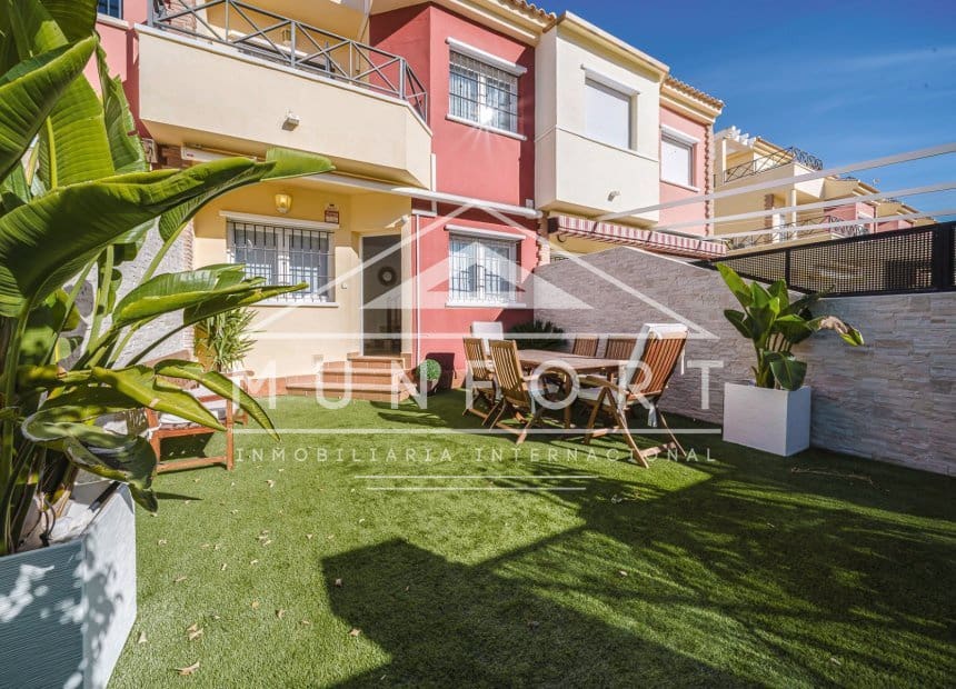 4 chambre Villa/Maison Mitoyenne à vendre à Torre de la Horadada - 339 000 € (Ref: 10004354)