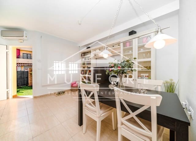 4 chambre Villa/Maison Mitoyenne à vendre à Torre de la Horadada, Pilar de la Horadada - 339 000 € (Ref: 10004354)