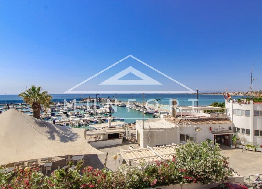 4 chambre Villa/Maison Mitoyenne à vendre à Torre de la Horadada - 339 000 € (Ref: 10004354)