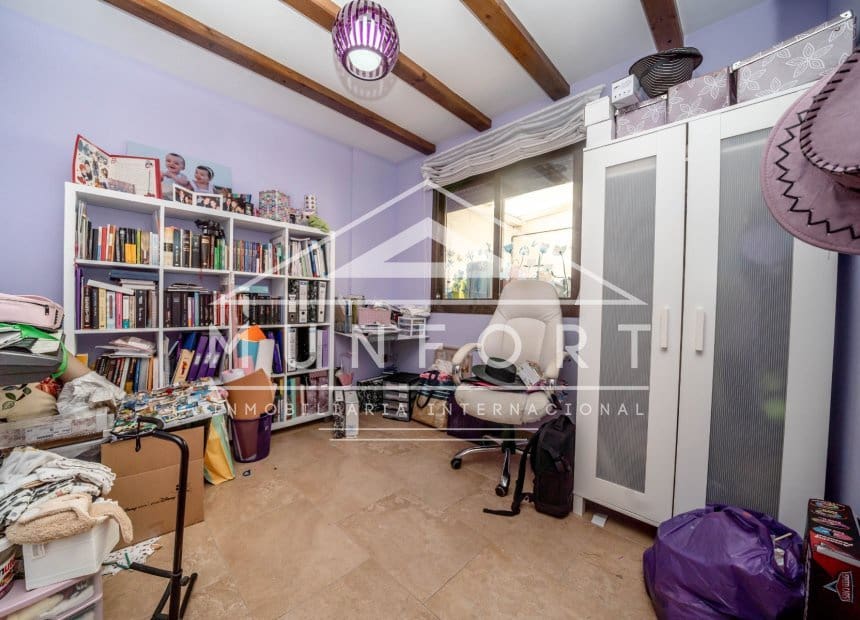 4 soveværelse Byhus til salg i San Pedro del Pinatar - € 289.900 (Ref: 10004726)