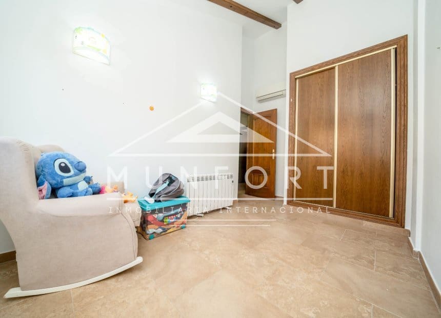4 soveværelse Byhus til salg i San Pedro del Pinatar - € 289.900 (Ref: 10004726)