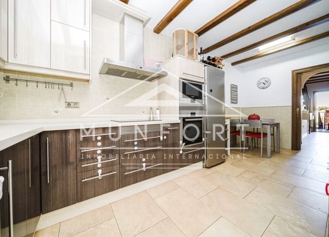 4 soveværelse Byhus til salg i San Pedro del Pinatar ciudad, San Pedro del Pinatar - € 289.900 (Ref: 10004726)