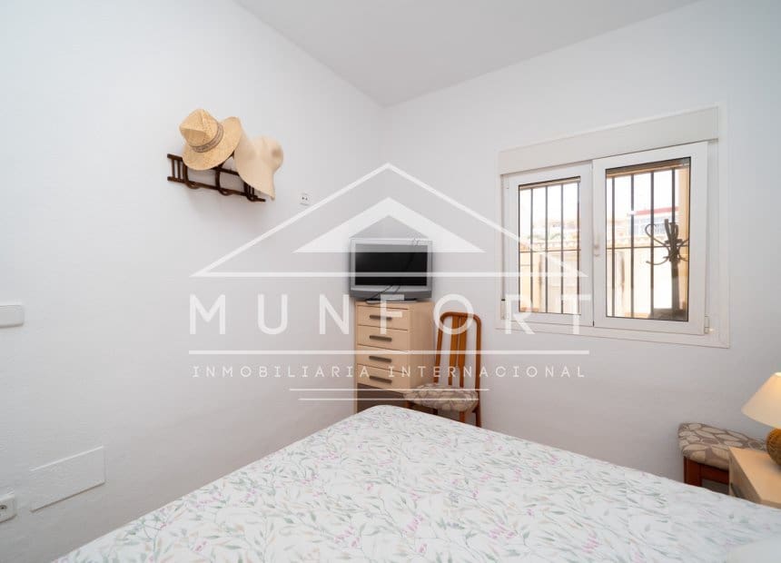 2 slaapkamer Bungalow te koop in Los Urrutias - € 168.900 (Ref: 10004727)