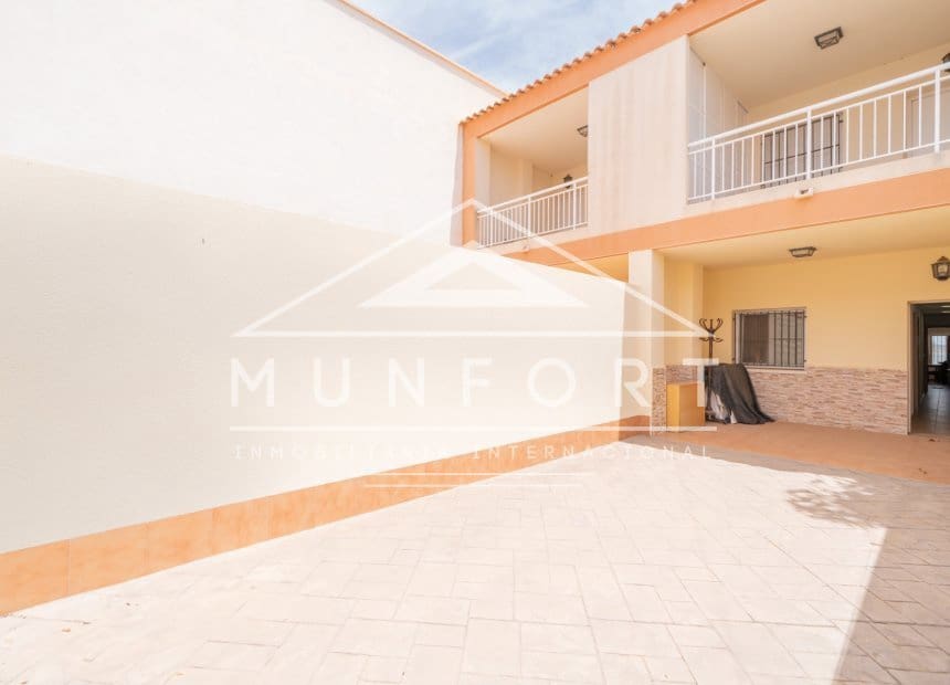 2 slaapkamer Bungalow te koop in Los Urrutias - € 168.900 (Ref: 10004727)