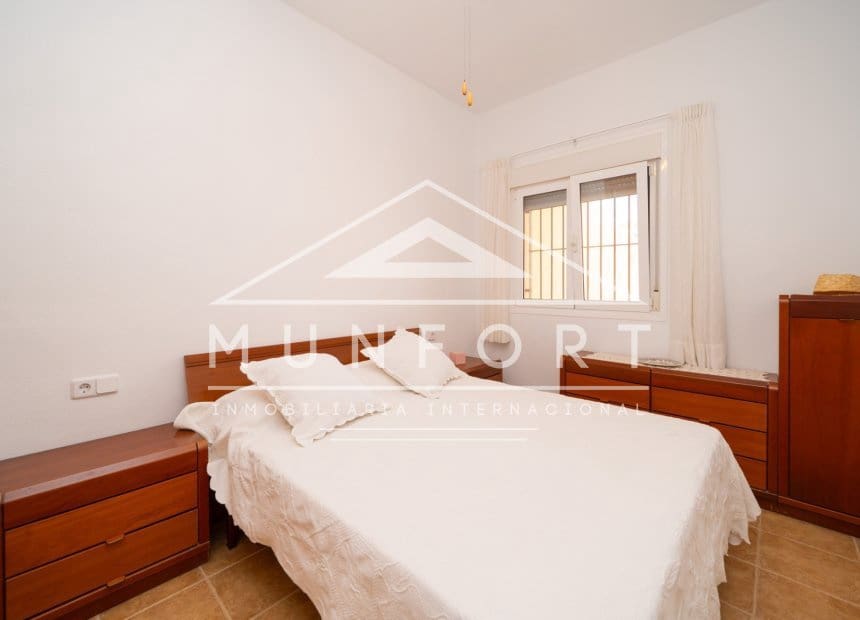 2 quarto Bungalow para venda em Los Urrutias - 168 900 € (Ref: 10004728)
