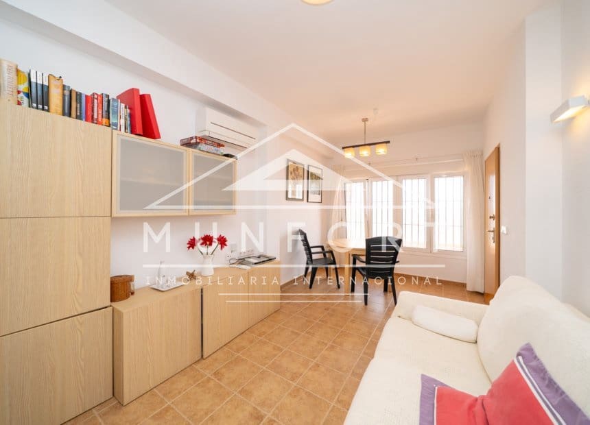 2 quarto Bungalow para venda em Los Urrutias - 168 900 € (Ref: 10004728)