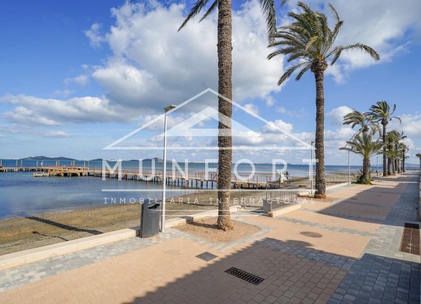 2 quarto Bungalow para venda em Los Urrutias - 168 900 € (Ref: 10004728)