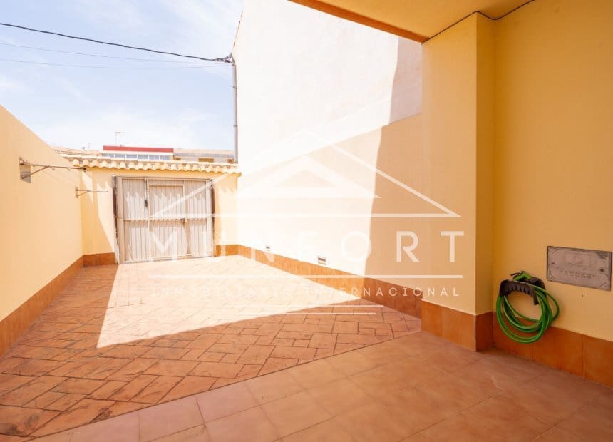 2 quarto Bungalow para venda em Los Urrutias - 168 900 € (Ref: 10004728)