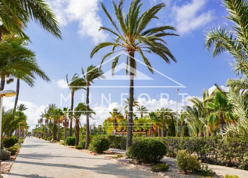 2 quarto Bungalow para venda em Los Urrutias - 168 900 € (Ref: 10004728)