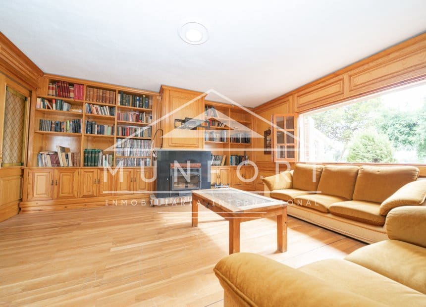 5 soverom Finca/Herregård til salgs i Miranda med svømmebasseng - € 799 000 (Ref: 10004824)