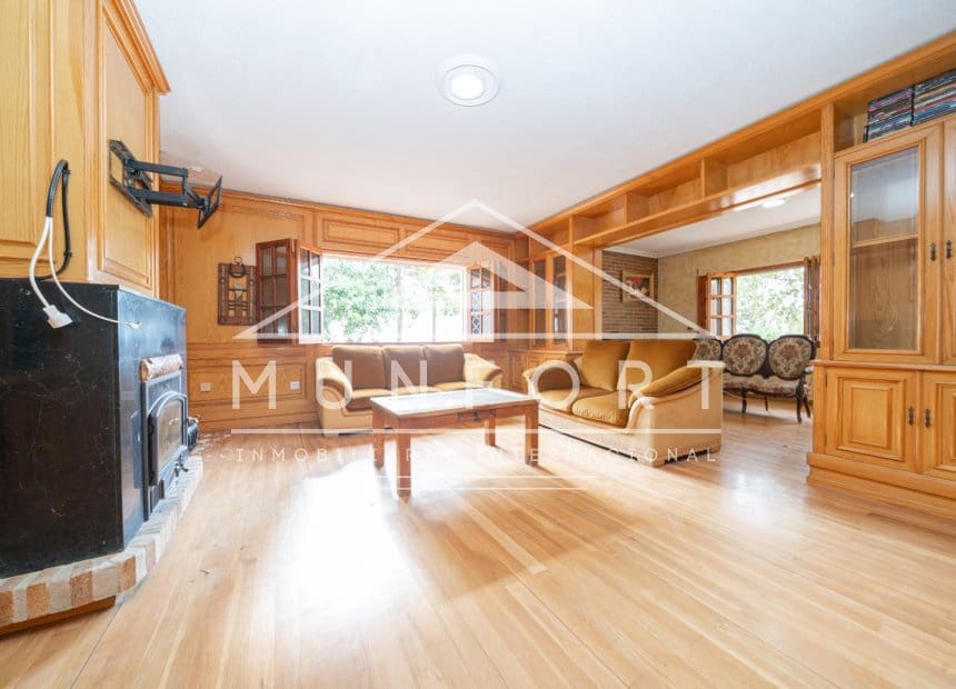 5 soverom Finca/Herregård til salgs i Miranda med svømmebasseng - € 799 000 (Ref: 10004824)