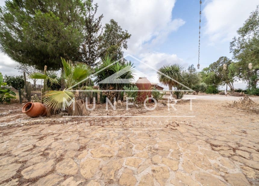 5 soverom Finca/Herregård til salgs i Miranda med svømmebasseng - € 799 000 (Ref: 10004824)