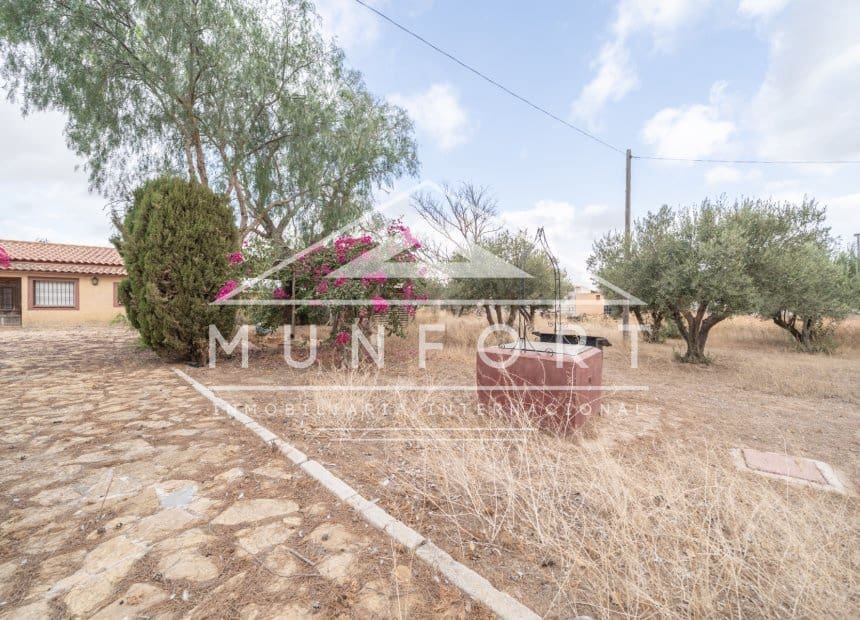 5 soverom Finca/Herregård til salgs i Miranda med svømmebasseng - € 799 000 (Ref: 10004824)