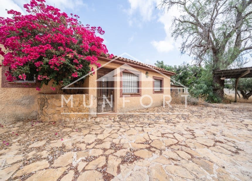 5 soverom Finca/Herregård til salgs i Miranda med svømmebasseng - € 799 000 (Ref: 10004824)