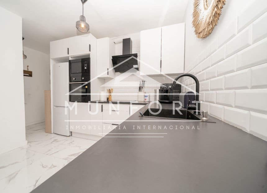 2 bedroom Apartment for sale in Punta Prima with pool - € 245,000 (Ref: 10014686)