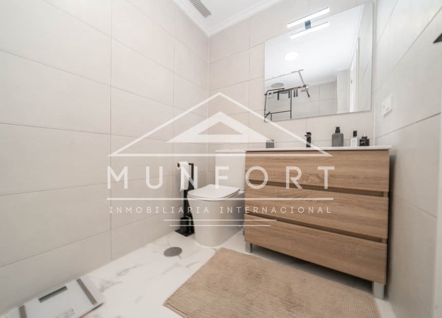 2 bedroom Apartment for sale in Punta Prima with pool - € 245,000 (Ref: 10014686)