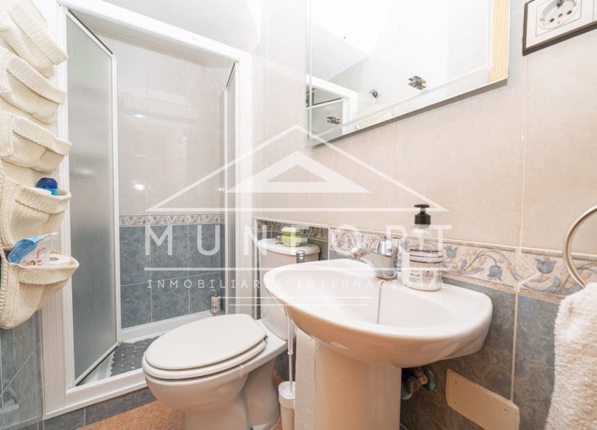 6 soverom Rekkehus til salgs i Los Altos med svømmebasseng - € 279 990 (Ref: 10014871)