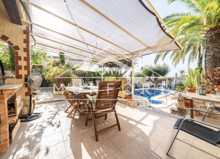 3 slaapkamer Villa te koop in Ciudad Quesada met zwembad - € 549.000 (Ref: 10019546)