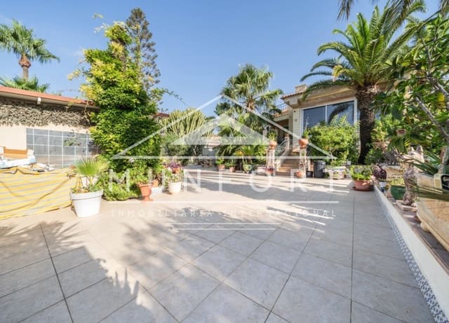 3 slaapkamer Villa te koop in Ciudad Quesada, Rojales met zwembad - € 549.000 (Ref: 10019546)