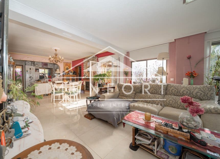 3 slaapkamer Villa te koop in Ciudad Quesada met zwembad - € 549.000 (Ref: 10019546)