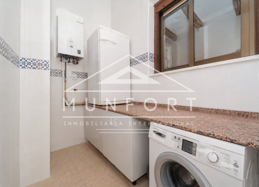 3 slaapkamer Villa te koop in Ciudad Quesada met zwembad - € 549.000 (Ref: 10019546)
