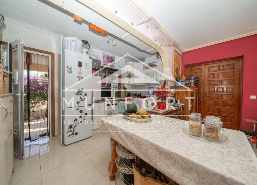 3 slaapkamer Villa te koop in Ciudad Quesada met zwembad - € 549.000 (Ref: 10019546)
