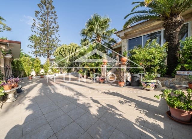 3 slaapkamer Villa te koop in Ciudad Quesada, Rojales met zwembad - € 549.000 (Ref: 10019546)