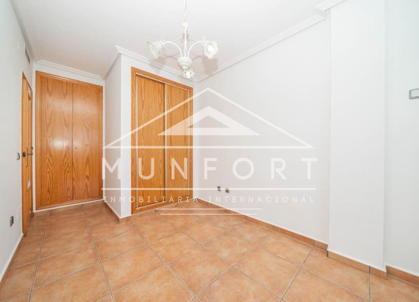 4 bedroom Apartment for sale in San Javier with pool - € 185,000 (Ref: 10023160)