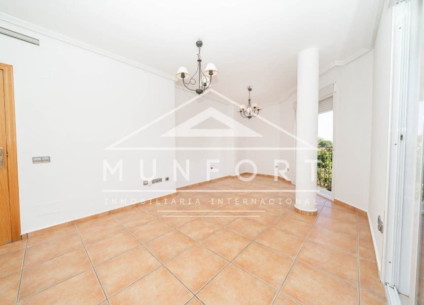 4 bedroom Apartment for sale in San Javier with pool - € 185,000 (Ref: 10023160)