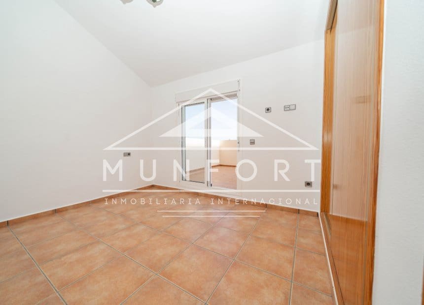 4 bedroom Apartment for sale in San Javier with pool - € 185,000 (Ref: 10023160)