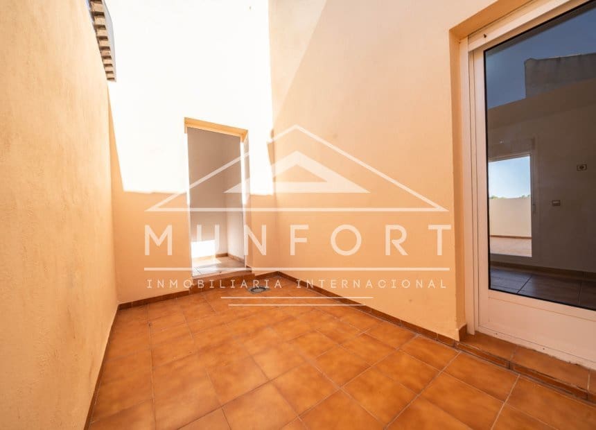4 bedroom Apartment for sale in San Javier with pool - € 185,000 (Ref: 10023160)